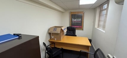 19 Chatsworth Rd, Worthing à louer Photo intérieure– Image 2 sur 4