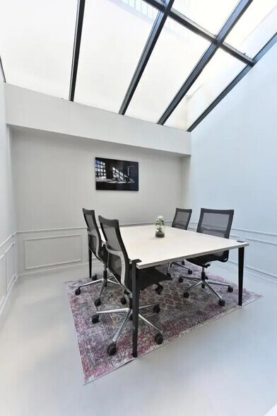 Bureau dans Paris à vendre - Photo intérieure – Image 2 sur 26