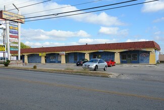 Plus de détails pour 5713-5725 Evers Rd, San Antonio, TX - Local commercial à louer
