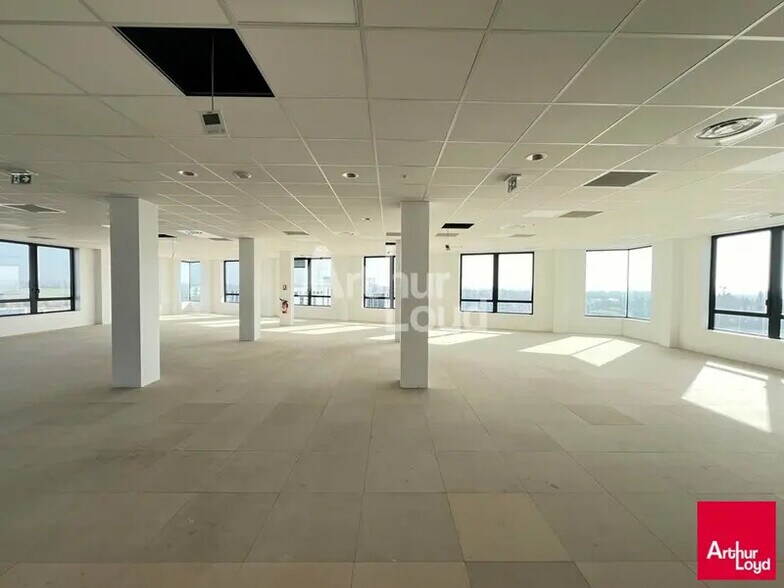 Bureau dans Cesson-Sévigné à louer - Photo de l’immeuble – Image 3 sur 5