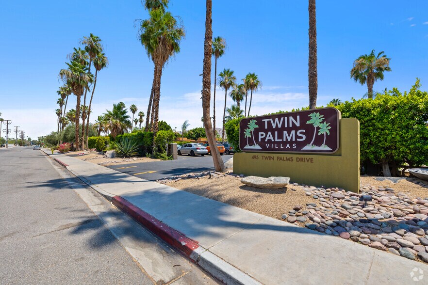 495 Twin Palms Dr, Palm Springs, CA à vendre - Photo de l’immeuble – Image 3 sur 24
