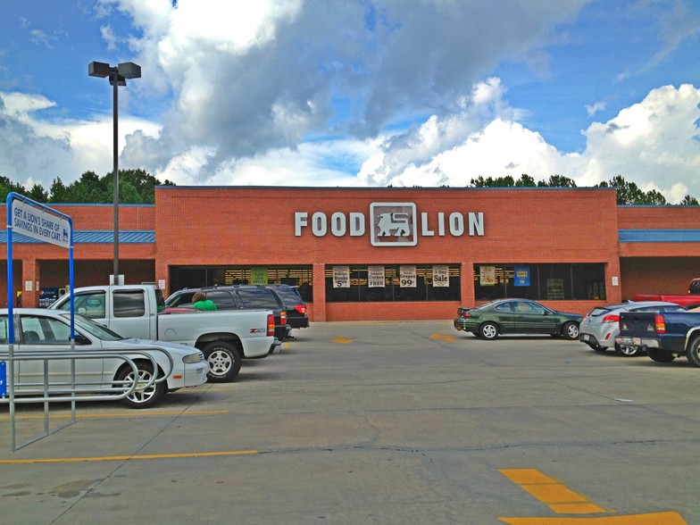 481 E Broad Ave, Rockingham, NC à louer - Photo de l’immeuble – Image 2 sur 14