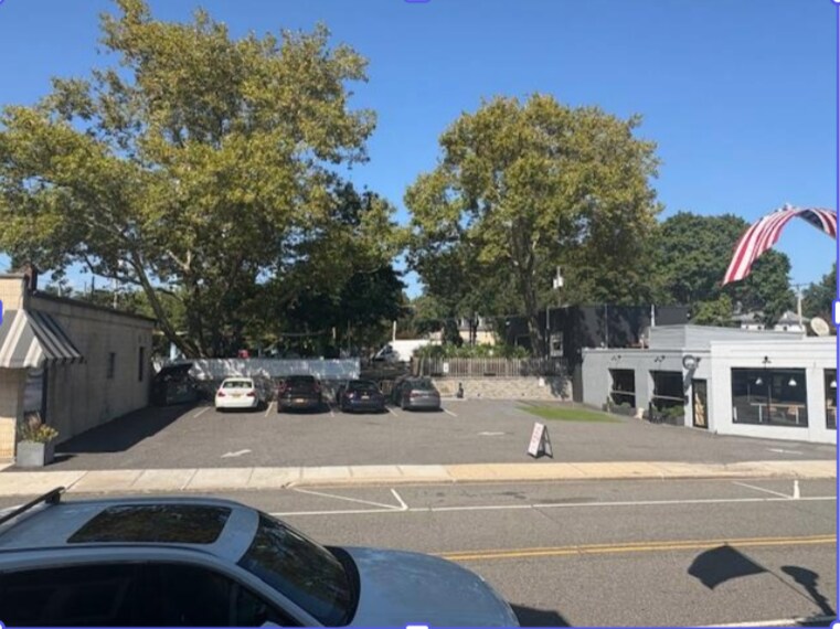 208 Sea Cliff Ave, Sea Cliff, NY à vendre - Photo de l’immeuble – Image 2 sur 2