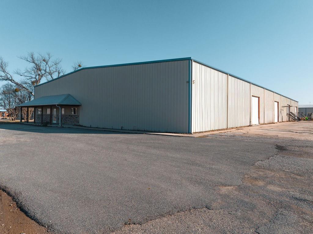 2500 N Center St, Bonham, TX à louer Photo principale– Image 1 sur 10