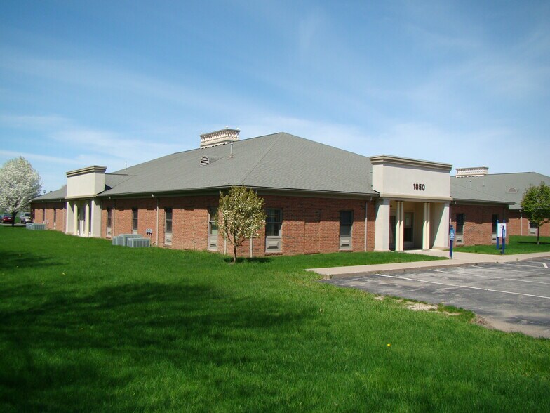 1850-1860 Buffalo Rd, Rochester, NY à vendre - Photo de l’immeuble – Image 3 sur 5