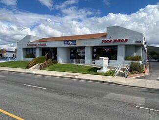 Plus de détails pour 3209 E Thousand Oaks Blvd, Thousand Oaks, CA - Local commercial à louer
