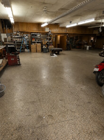 405 W Washington St, Bloomington, IL à vendre - Photo de l’immeuble – Image 3 sur 5