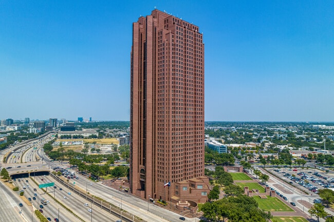 Plus de détails pour 2711 N Haskell Ave, Dallas, TX - Bureau, Local commercial à louer