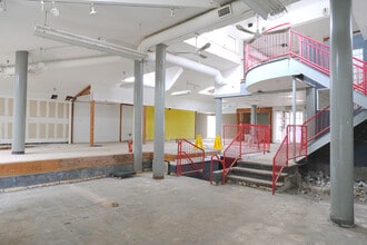 125 E Jericho Tpke, Huntington Station, NY à louer Photo intérieure– Image 1 sur 7