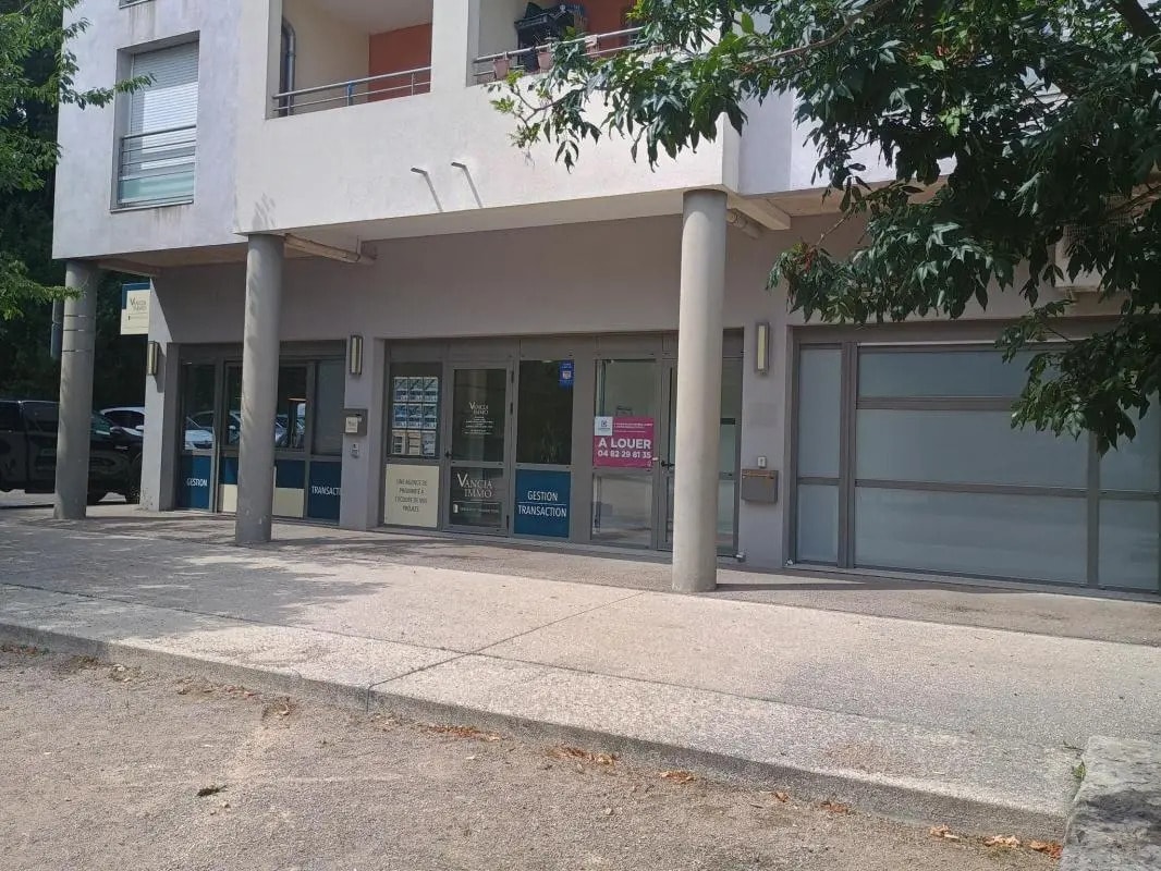 4 Rue De L'Ecole, Rillieux-la-Pape à louer Photo de l’immeuble– Image 1 sur 8