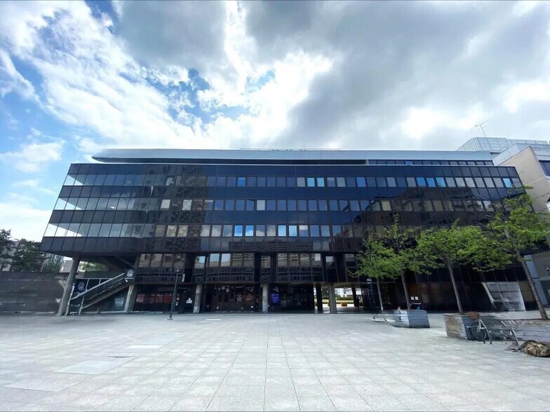 Bureau dans Rennes à louer - Photo de l’immeuble – Image 2 sur 12