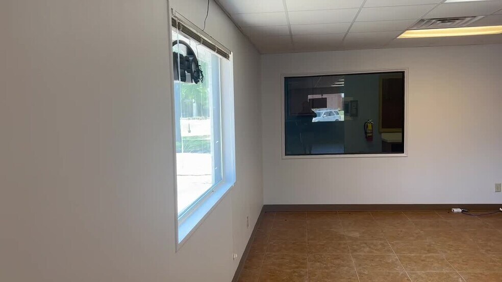 418 W Chambers St, Cleburne, TX à vendre - Vidéo sur l’annonce professionnelle – Image 3 sur 23
