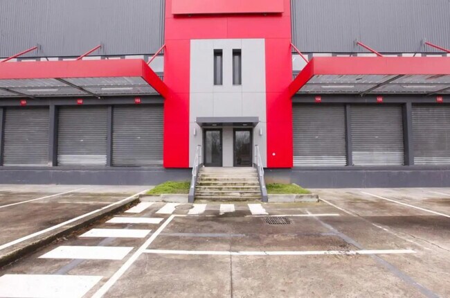 Plus de détails pour Bureau, Industriel/Logistique à louer