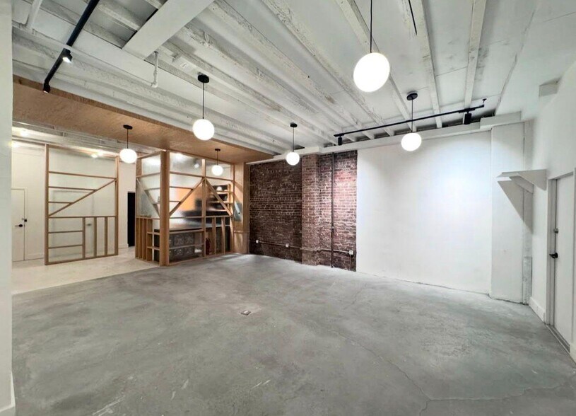786 Knickerbocker Ave, Brooklyn, NY à louer - Photo intérieure – Image 3 sur 5