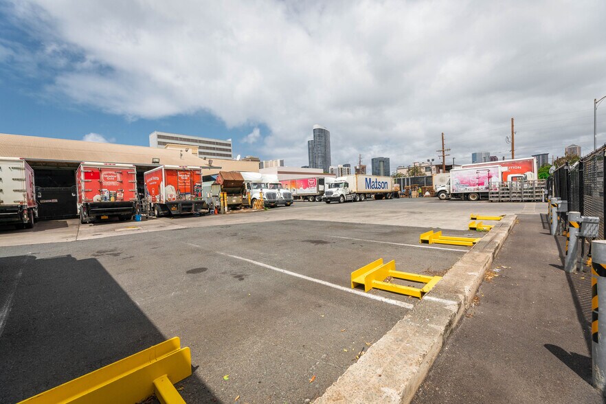 824 Sheridan St, Honolulu, HI à louer - Photo de l’immeuble – Image 3 sur 10