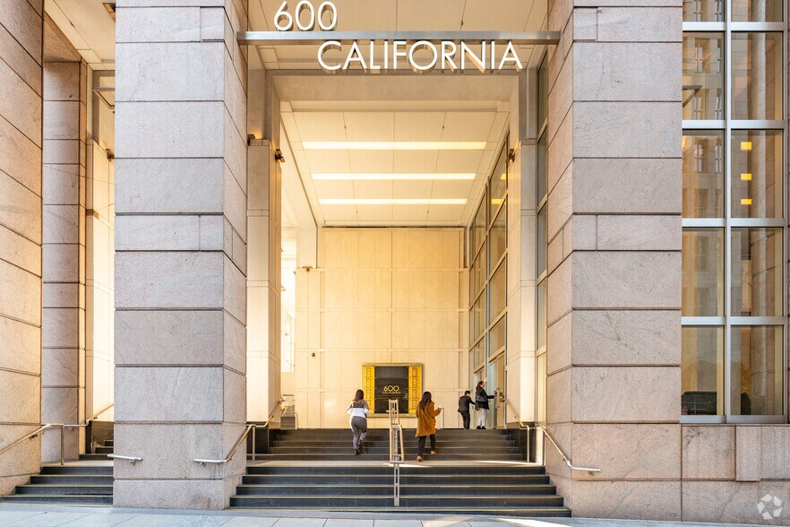 600 California St, San Francisco, CA à louer - Photo de l’immeuble – Image 2 sur 4