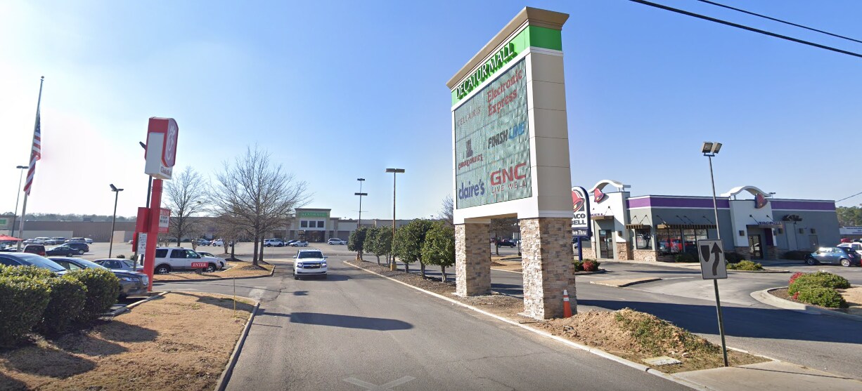 1801 Beltline Rd SW, Decatur, AL à louer Photo de l’immeuble– Image 1 sur 4