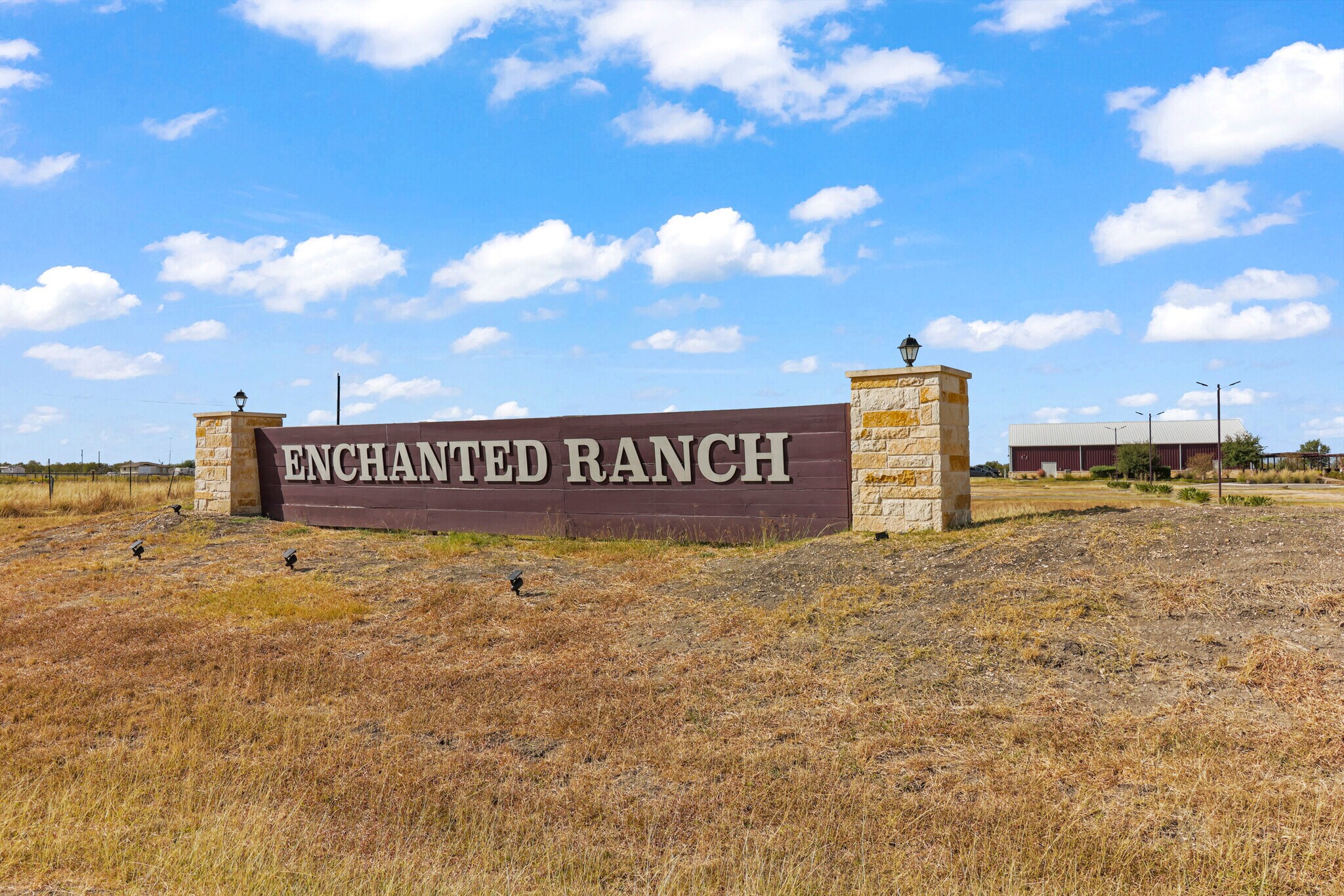 1300 Scull Rd, San Marcos, TX à vendre Photo principale– Image 1 sur 45