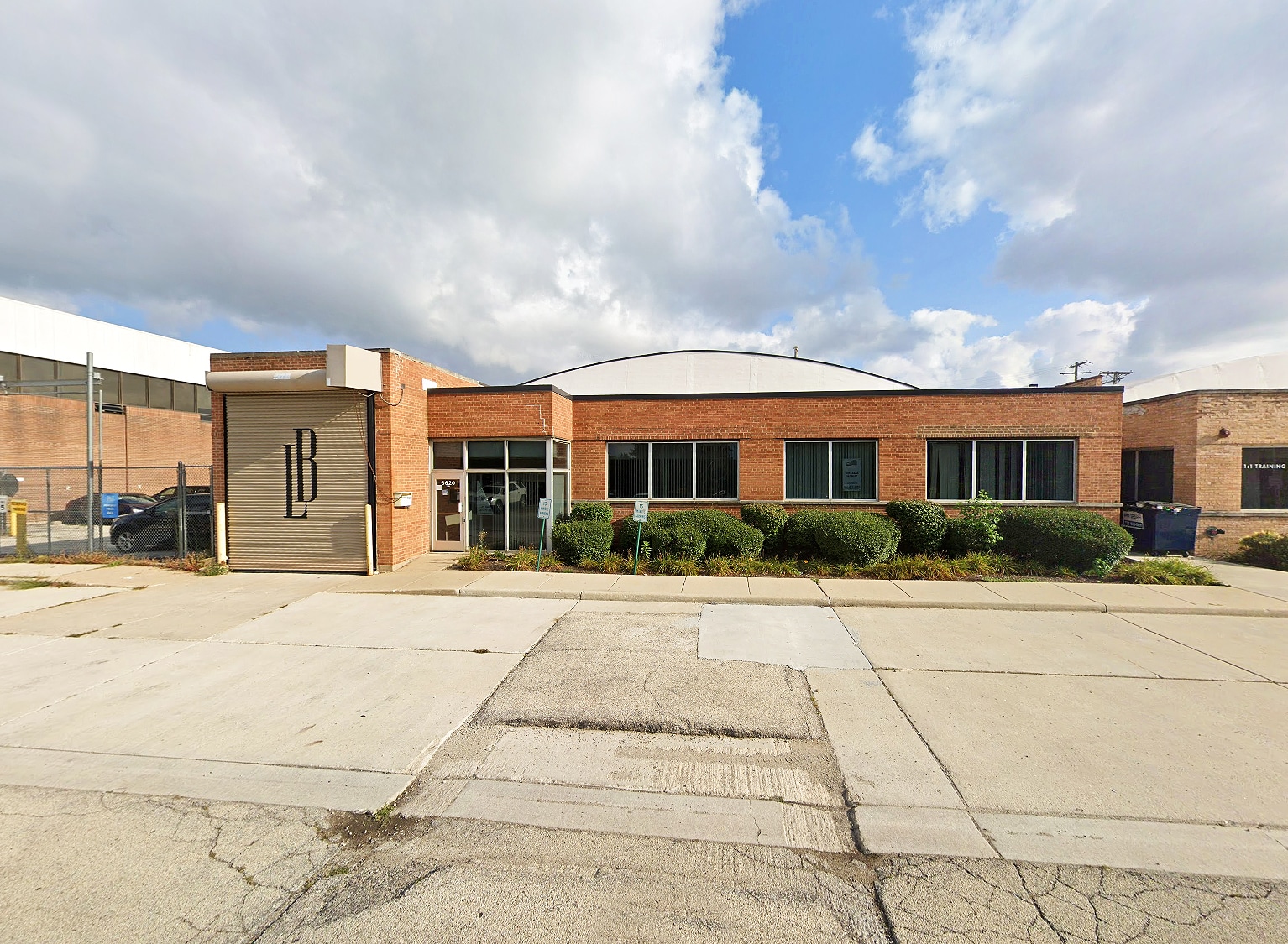 6620 W Dakin St, Chicago, IL à louer Photo intérieure– Image 1 sur 3