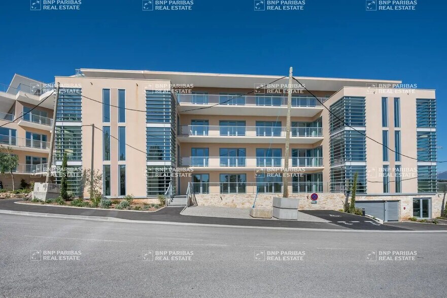 Bureau dans Biot à louer - Photo de l’immeuble – Image 1 sur 21