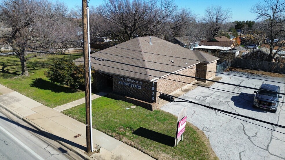 1020-1030 Sylvania, Fort Worth, TX à vendre - Photo de l’immeuble – Image 2 sur 24
