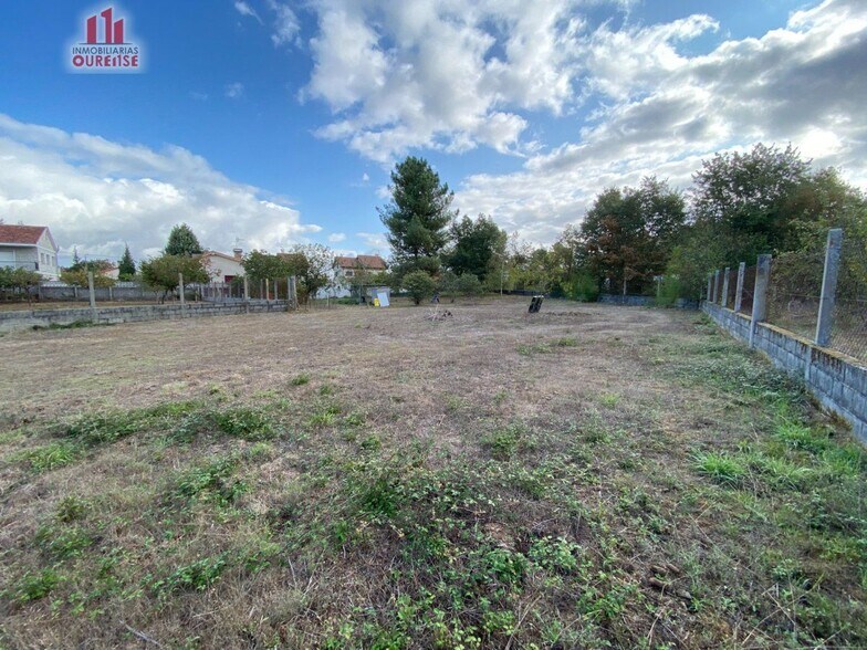 Terrain dans San Cibrao das Viñas, Orense à vendre - Photo principale – Image 2 sur 7