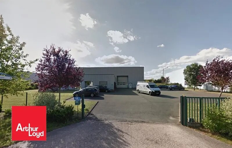 Local d'activités dans Fontenay-sur-Eure à vendre Photo de l’immeuble– Image 1 sur 6