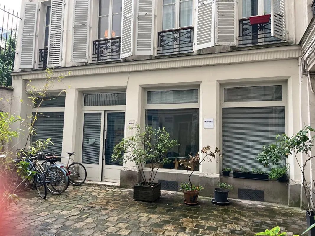 30 Rue De Trévise, Paris à louer Photo de l’immeuble– Image 1 sur 9