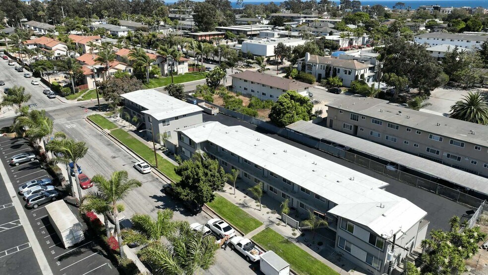 6587 Cervantes Rd, Goleta, CA à vendre - Photo de l’immeuble – Image 2 sur 8