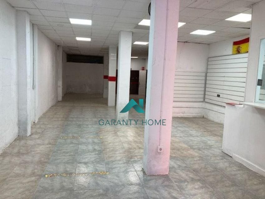 Local commercial dans Fuenlabrada, Madrid à louer Plan d’étage– Image 1 sur 5