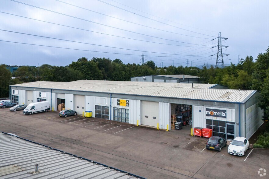 Golds Hill Way, Tipton à louer - Photo de l’immeuble – Image 2 sur 2