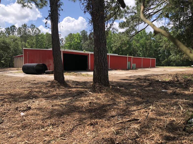 217 Bay Pines Rd, Beaufort, SC à vendre - Photo de l’immeuble – Image 2 sur 6