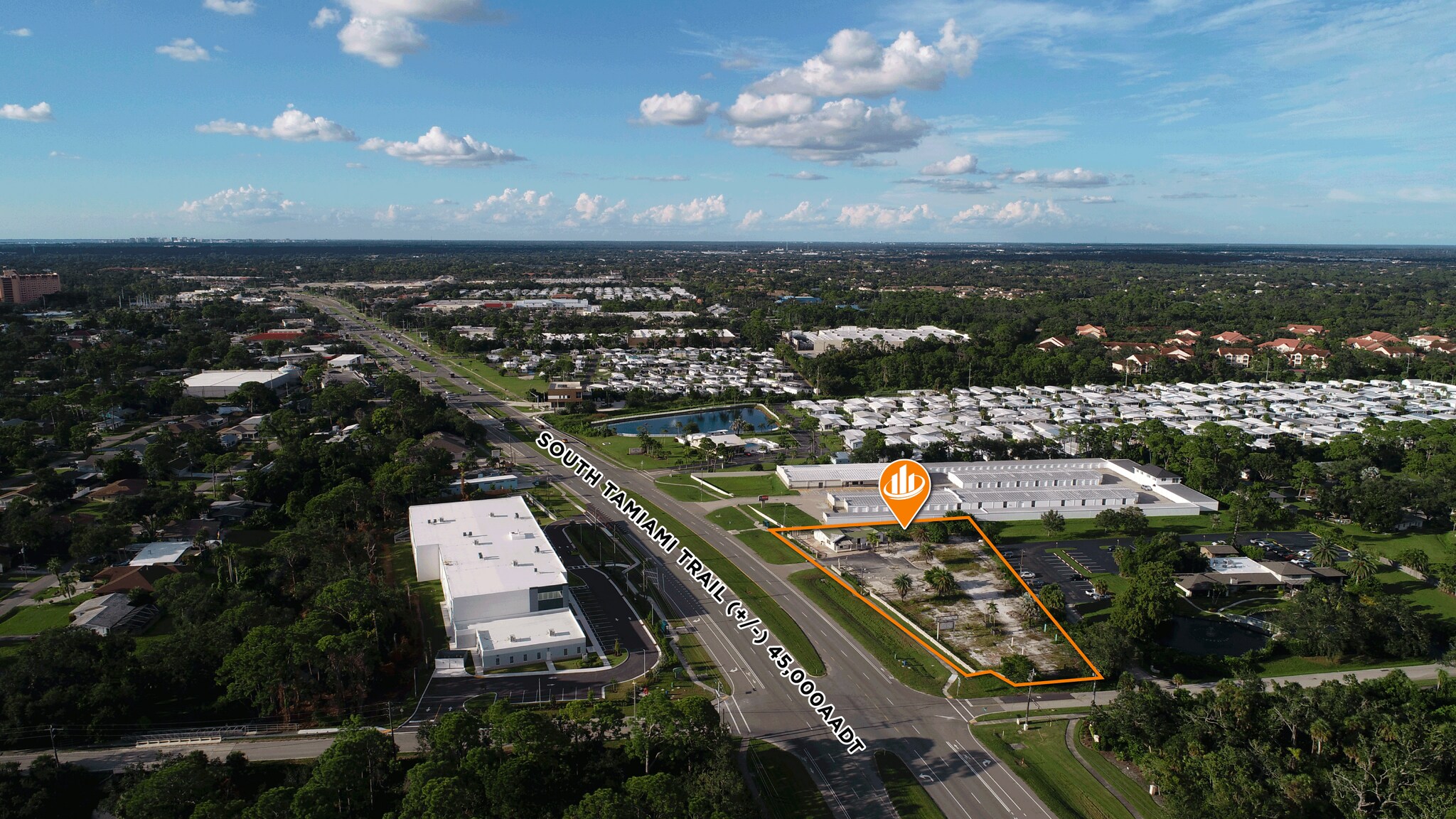 8927 S Tamiami Trl, Sarasota, FL à vendre Photo de l’immeuble– Image 1 sur 4