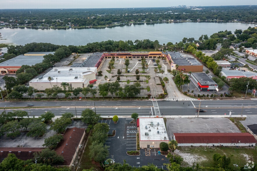 1140 E Altamonte Dr, Altamonte Springs, FL à louer - Aérien – Image 1 sur 1