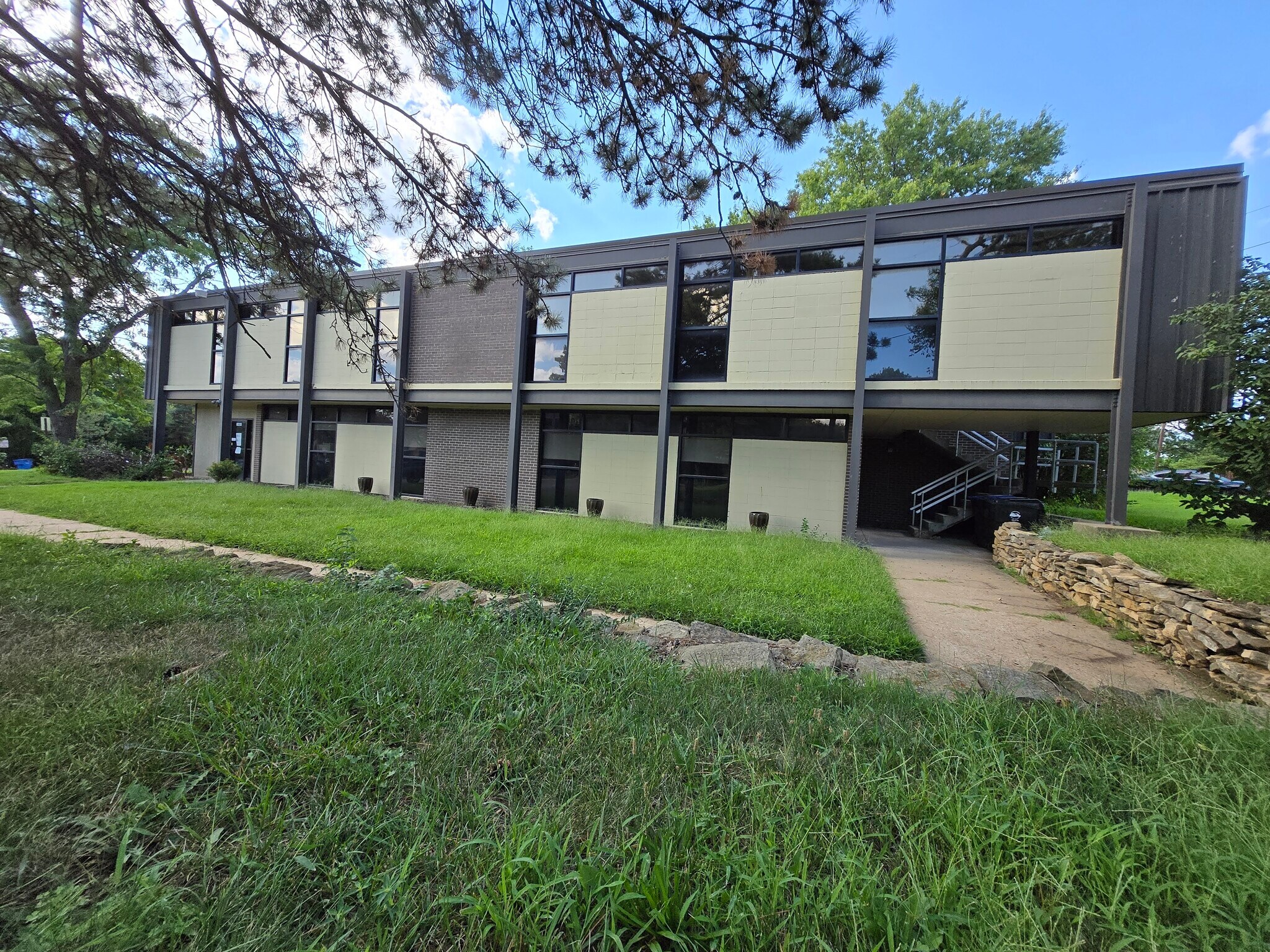 2900 SW Plass Ct, Topeka, KS à louer Photo intérieure– Image 1 sur 19