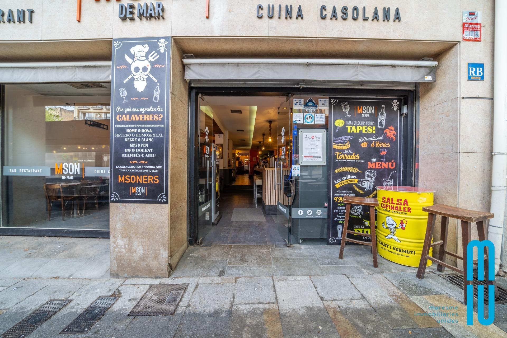 Local commercial dans Arenys de Mar, Barcelona à louer Photo principale– Image 1 sur 8