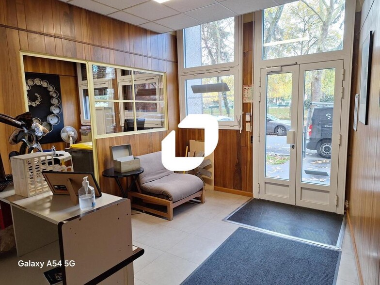 Bureau dans Boulogne-Billancourt à vendre - Photo intérieure – Image 2 sur 7