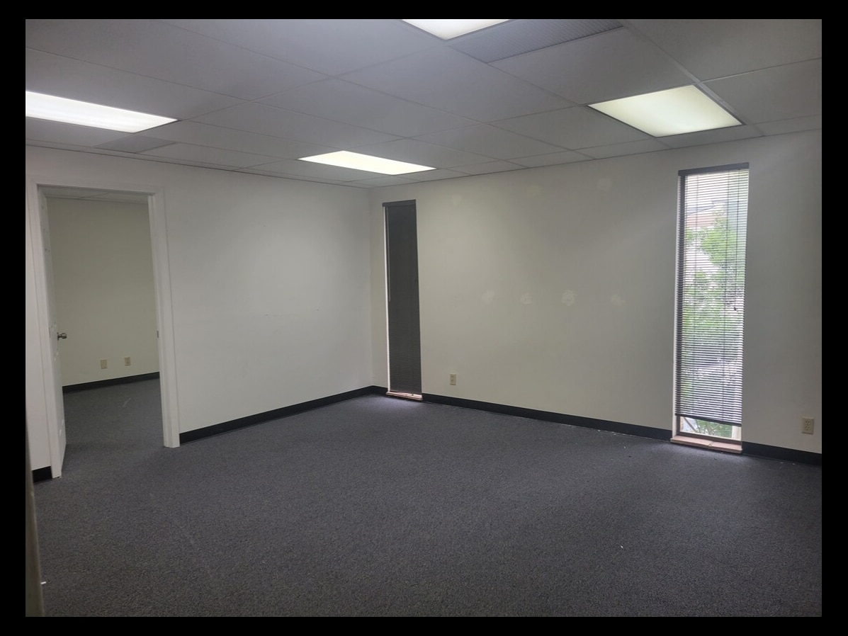 8546 Broadway St, San Antonio, TX à louer Photo intérieure– Image 1 sur 4