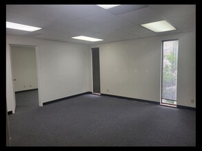 8546 Broadway St, San Antonio, TX à louer Photo intérieure– Image 1 sur 4