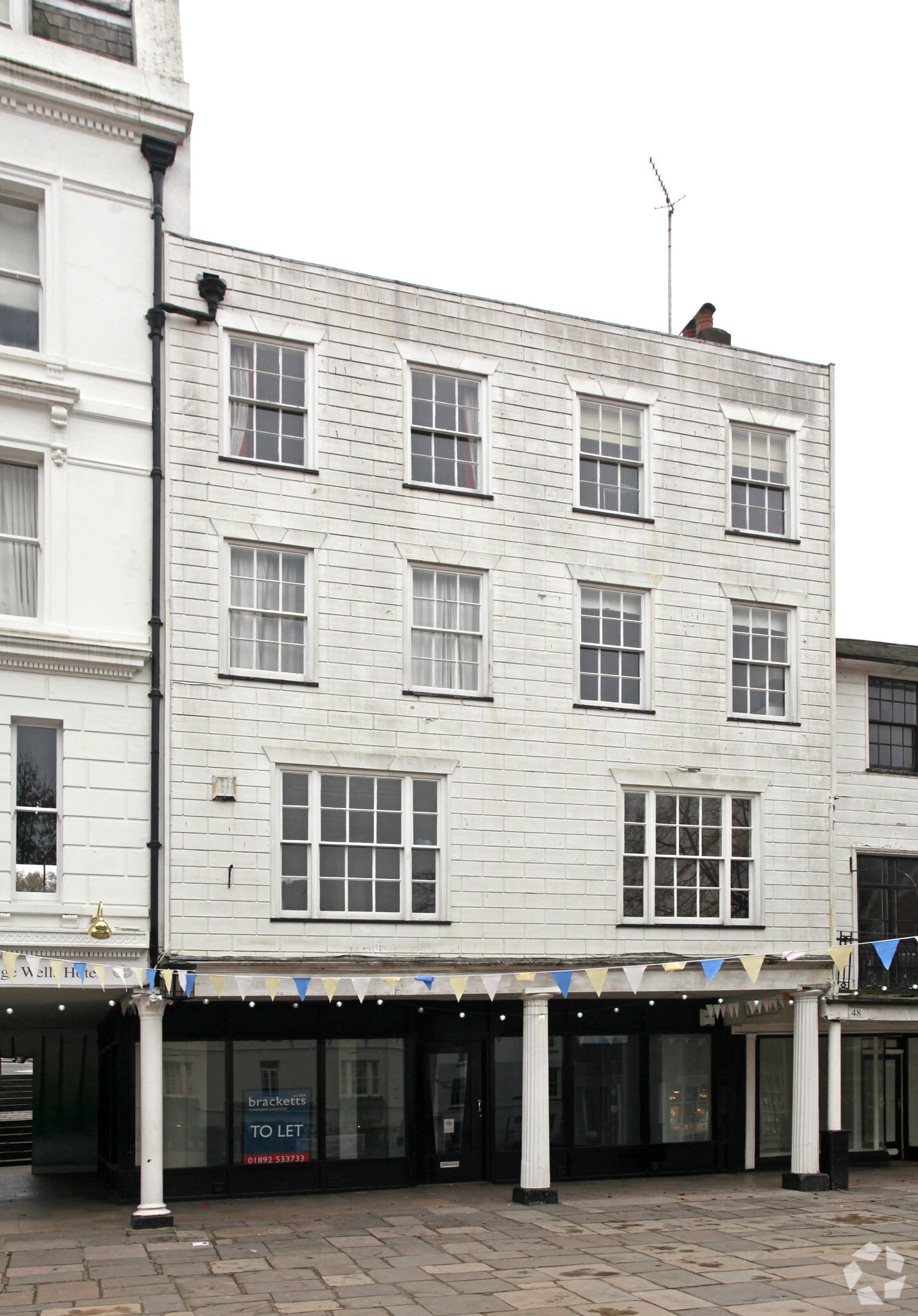 50 The Pantiles, Tunbridge Wells à louer Photo principale– Image 1 sur 8