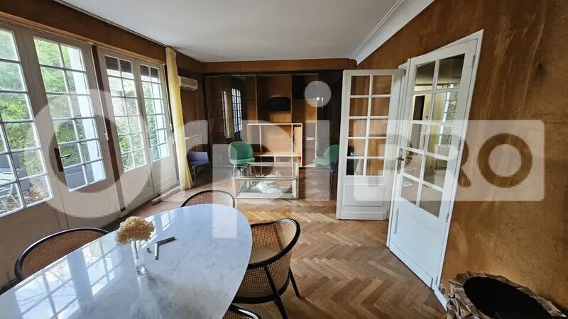 Bureau dans Le Bouscat à vendre - Photo de l’immeuble – Image 2 sur 10