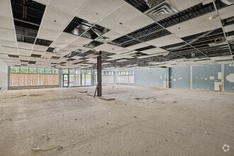 799 New Haven Rd, Naugatuck, CT à louer Photo intérieure– Image 2 sur 2