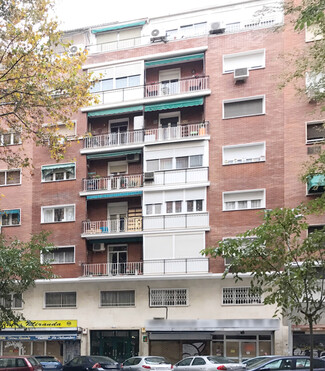 Plus de détails pour Calle De Torres Miranda, 4, Madrid - Local commercial à louer