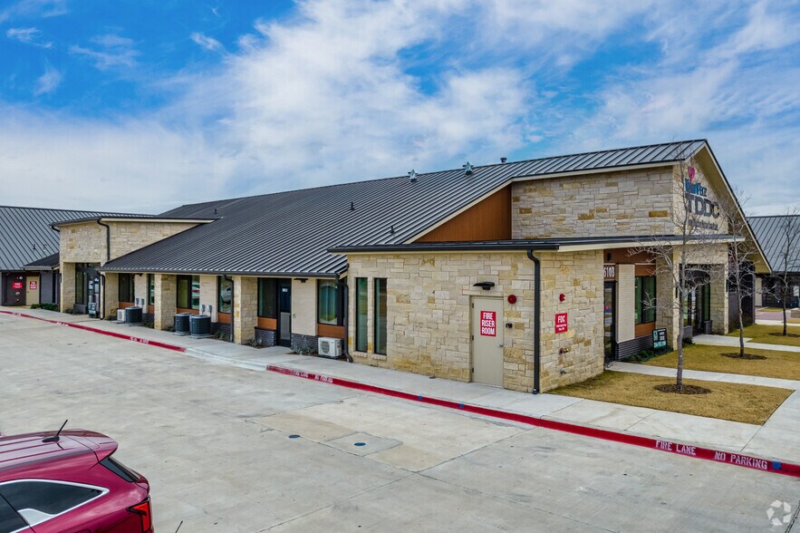 13192 DALLAS Pky, Frisco, TX à louer - Photo de l’immeuble – Image 2 sur 5