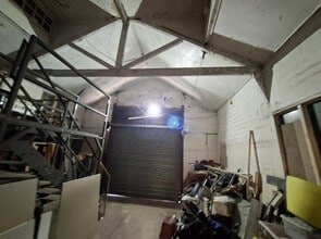 9 Finkle St, Doncaster à louer Photo intérieure– Image 1 sur 5