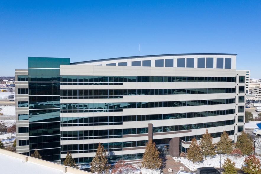 3005 Highland Pky, Downers Grove, IL à louer - Photo de l’immeuble – Image 3 sur 15