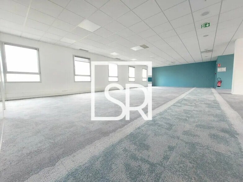 Bureau dans Clermont-Ferrand à louer - Photo intérieure – Image 3 sur 22