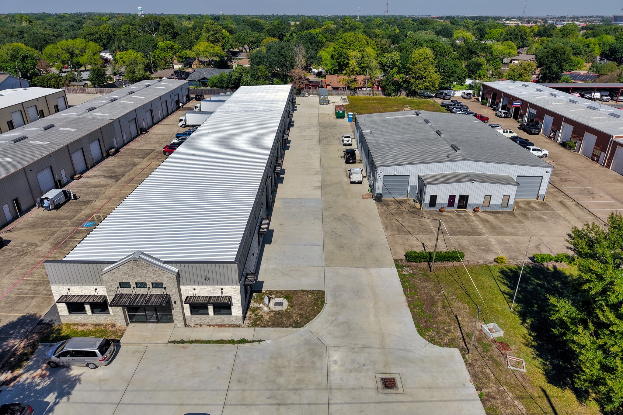 5342 5th St, Katy, TX à louer Photo de l’immeuble– Image 1 sur 55