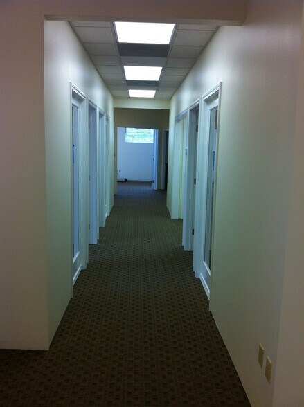 205B Terrace Ave, Huntington, WV à vendre - Photo intérieure – Image 3 sur 14