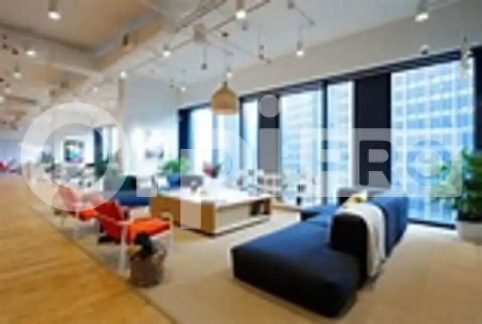 Bureau dans Compiègne à vendre Photo de l’immeuble– Image 1 sur 5